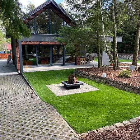 Foresthouse Hébergement de vacances *