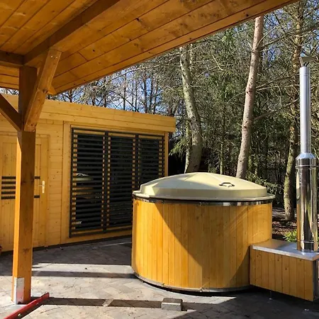 Foresthouse Lubowo (Szczecinek)