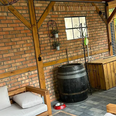 Foresthouse * Lubowo (Szczecinek)