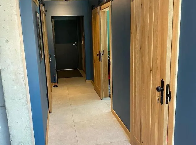 Foresthouse Hébergement de vacances *