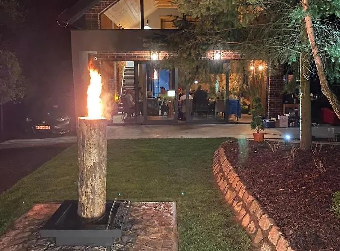 Hébergement de vacances Foresthouse *