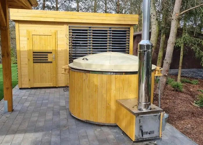 Foresthouse Hébergement de vacances Lubowo (Szczecinek)